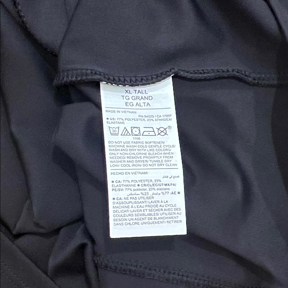 Old Navy Black Collared Athletic Cropped Tank Top - Picture 6 of 6